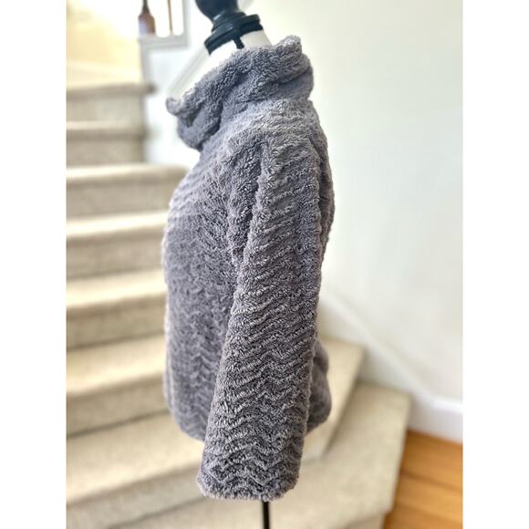 Patagonia GIRL Grey Pelage Fleece Button Up Jacket - Picture 3 of 10